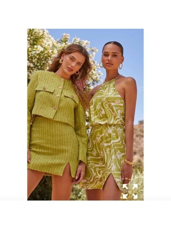 Astr Dresses & Skirts - NEW ASTR The Label Quinta Retro Halter Chain Mini Dress M Celery Floral Mabel